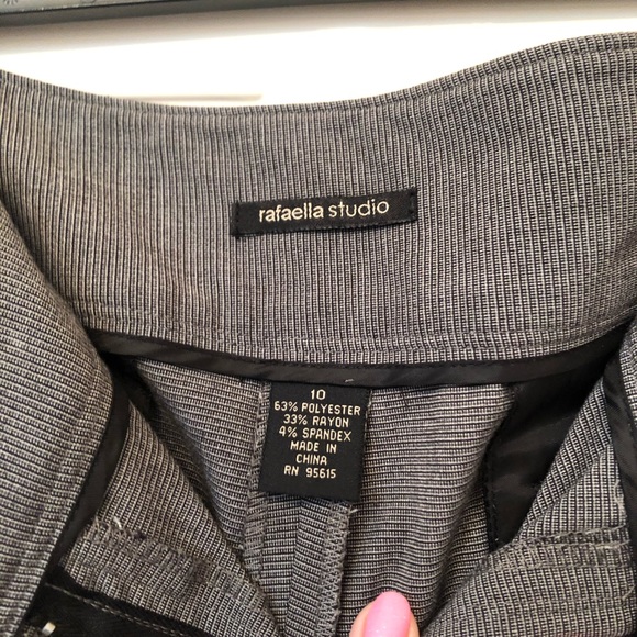 Rafaella studio gray pin stripe pants - Picture 6 of 7